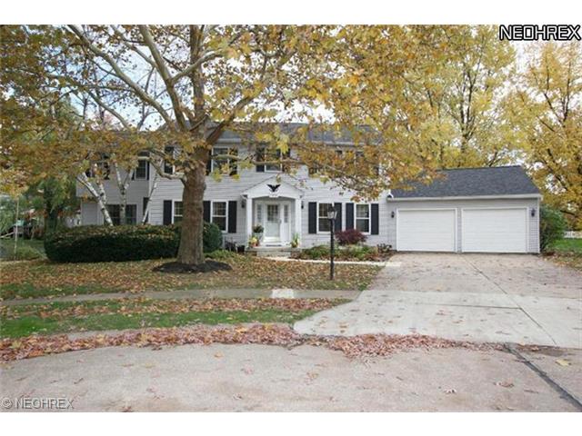 1007 Cove Cir, Huron, OH 44839 photo 1