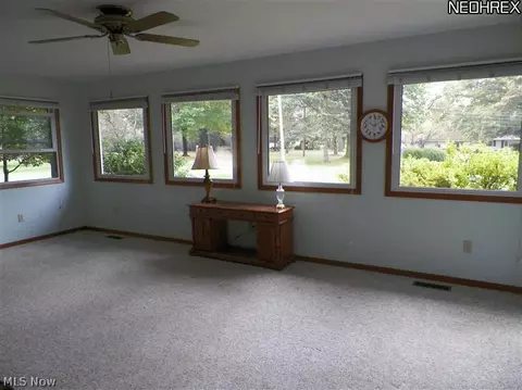 100 Maple Ln, Copley, OH 44321 photo 8