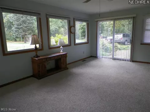 100 Maple Ln, Copley, OH 44321 photo 9