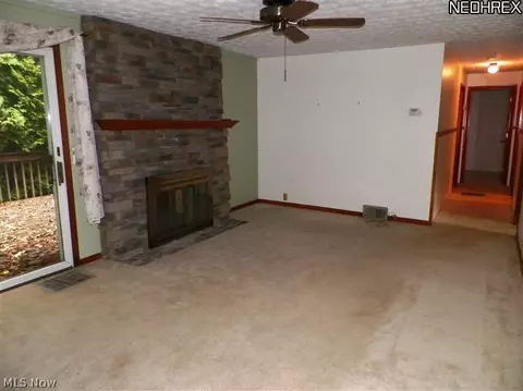 100 Maple Ln, Copley, OH 44321 photo 6