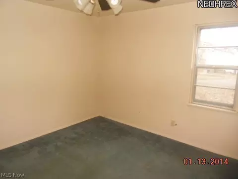 29326 Edgewood Dr, Willowick, OH 44095 photo 5