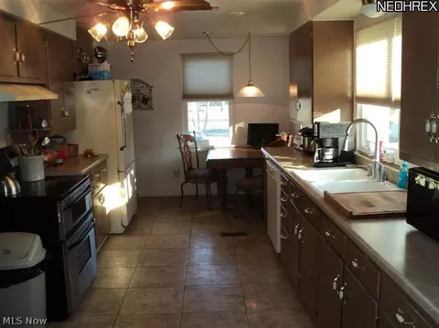 4831 Shields Rd, Canfield, OH 44406 photo 9