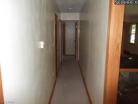 2878 Windsor, Orwell, OH 44076 photo 12