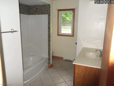 2878 Windsor, Orwell, OH 44076 photo 8