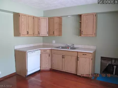 4280 Tallmadge Rd, Rootstown, OH 44272 photo 2