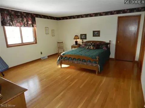 439 Whitman Blvd, Elyria, OH 44035 photo 13