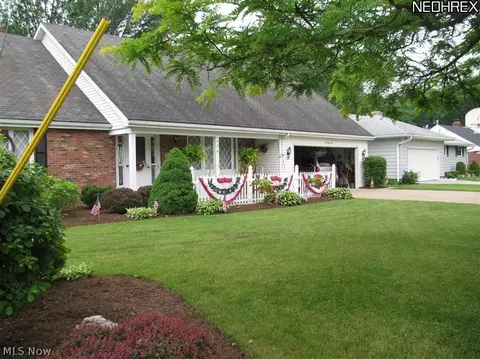 439 Whitman Blvd, Elyria, OH 44035 photo 1