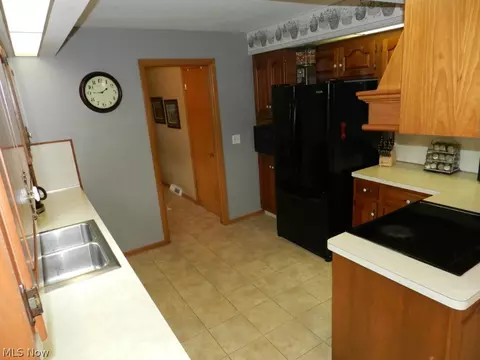 439 Whitman Blvd, Elyria, OH 44035 photo 16