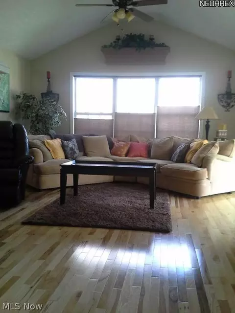 224 Baldwin Dr, Berea, OH 44017 photo 7
