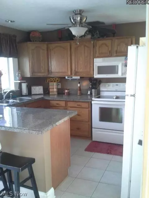 224 Baldwin Dr, Berea, OH 44017 photo 5