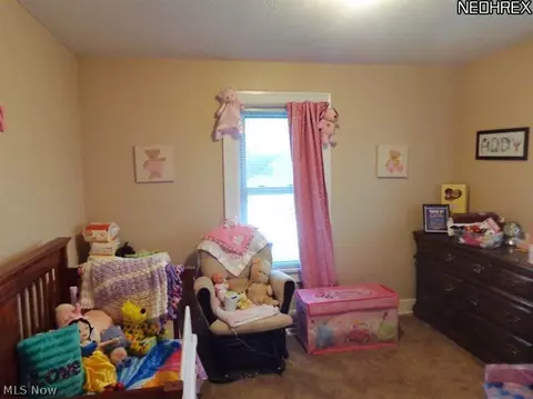 1629 N Walnut St, Dover, OH 44622 photo 8