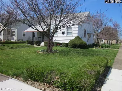 548 Harvard Ave, Elyria, OH 44035 photo 9