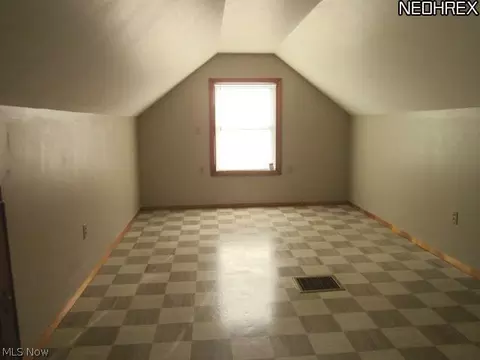 548 Harvard Ave, Elyria, OH 44035 photo 15