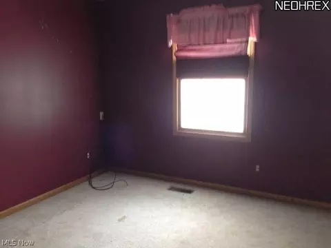 5560 Giddings Rd, Rootstown, OH 44272 photo 4