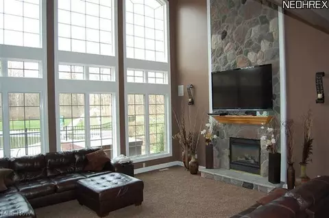 7940 Cedar Park Dr, Canfield, OH 44406 photo 4