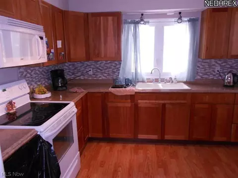 1199 Meadowbrook Blvd, Stow, OH 44224 photo 9