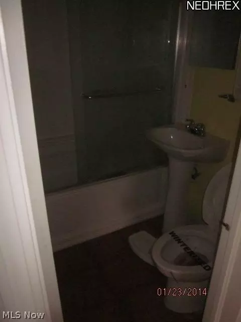 626 Donald Ave, Akron, OH 44306 photo 6