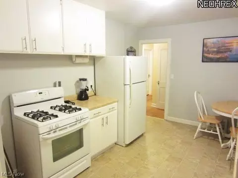 6234 Lake Ave, Elyria, OH 44035 photo 11