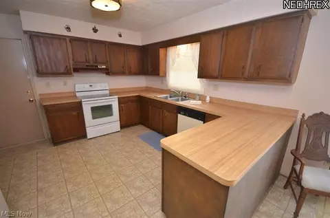 2179 Meloy Rd, Kent, OH 44240 photo 7