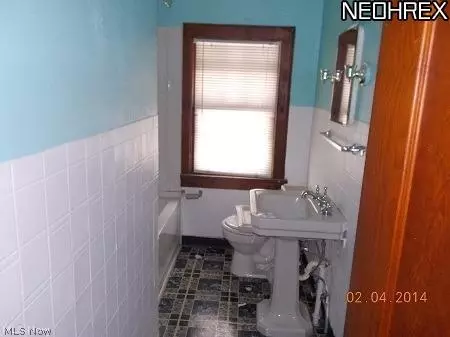 621 Ohio Ave, Ashtabula, OH 44004 photo 9