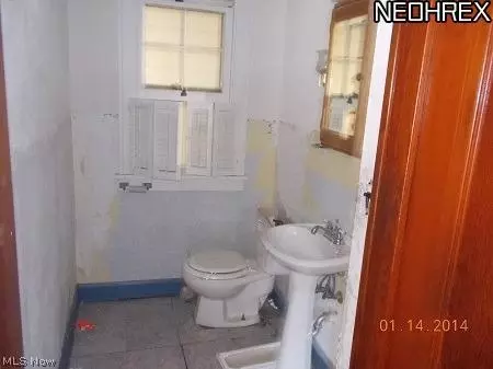 621 Ohio Ave, Ashtabula, OH 44004 photo 6