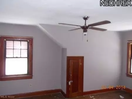 621 Ohio Ave, Ashtabula, OH 44004 photo 8