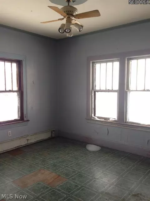 4004 Lake Ave, Ashtabula, OH 44004 photo 2