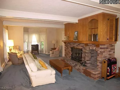 5280 Harper Rd, Solon, OH 44139 photo 2
