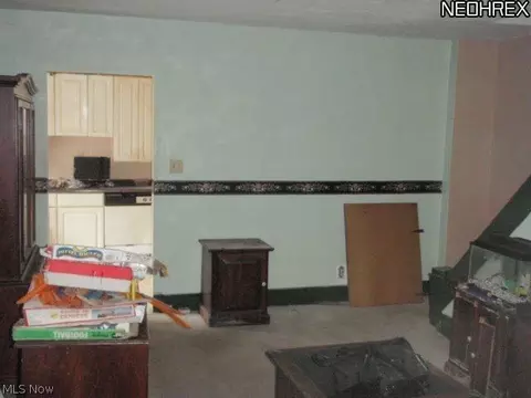 487 7th St, Struthers, OH 44471 photo 5