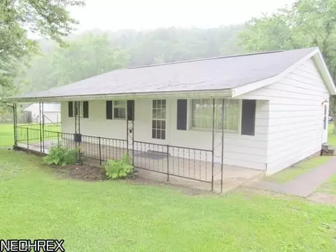 660 Irish Ridge Rd, Philo, OH 43771 photo 1