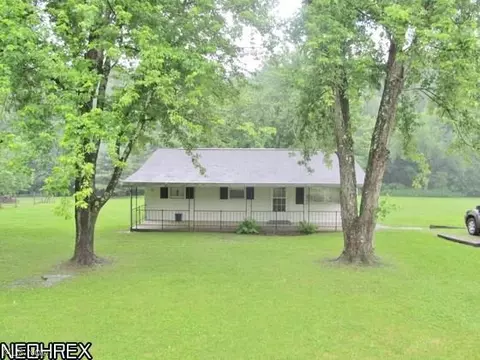 660 Irish Ridge Rd, Philo, OH 43771 photo 2
