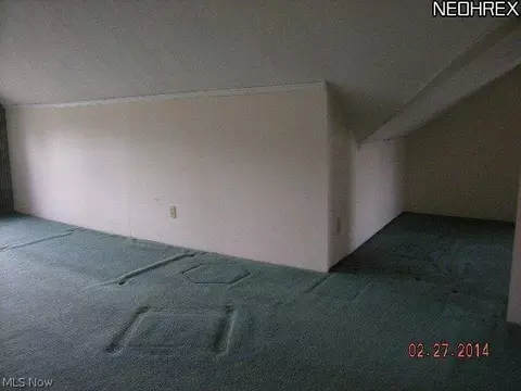 517 E Iron Ave, Dover, OH 44622 photo 12