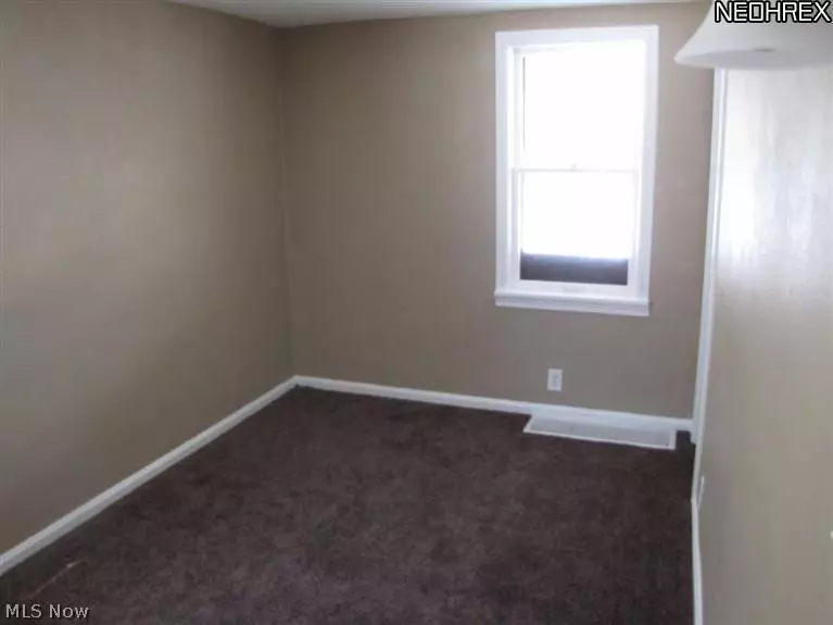  4505 Ardendale Rd, South Euclid, OH 44121 photo 7
