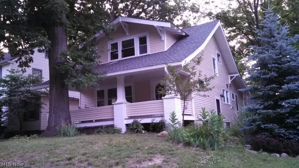  4505 Ardendale Rd, South Euclid, OH 44121 photo 1