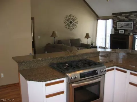 1112 Berlin Rd, Huron, OH 44839 photo 7