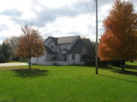 1112 Berlin Rd, Huron, OH 44839 photo 5