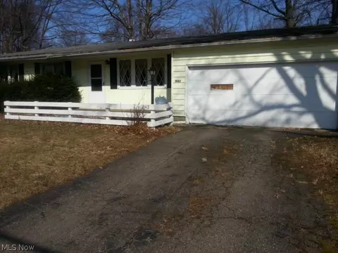 1042 Union Ave, Ashtabula, OH 44004 photo 1