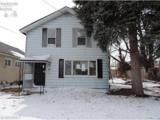 816 First St, Sandusky, OH 44870 photo 1