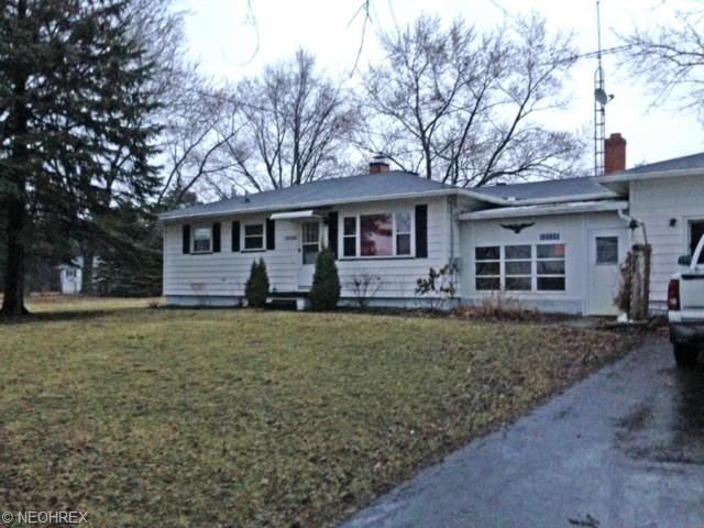 12135 N 12th St, Beloit, OH 44609 photo 1