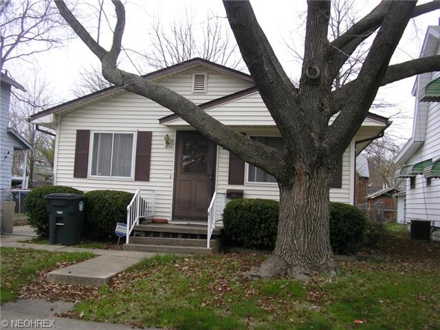 1737 Shaw Ave, Akron, OH 44305 photo 1