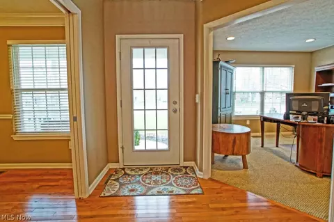 236 Rauscher Ct, Elyria, OH 44035 photo 21