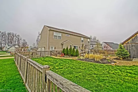 236 Rauscher Ct, Elyria, OH 44035 photo 24