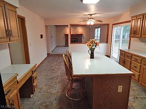 3033 Ethan, Brunswick, OH 44212 photo 8