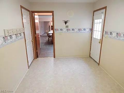 3033 Ethan, Brunswick, OH 44212 photo 9