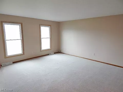 3033 Ethan, Brunswick, OH 44212 photo 3