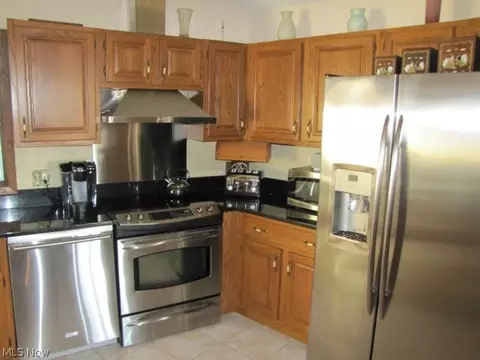 91 Rustic Ter, Munroe Falls, OH 44262 photo 4