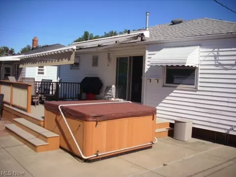 820 Charles St, Willowick, OH 44095 photo 23