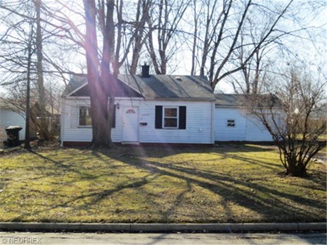 4904 Wake Robin Rd, Mentor, OH 44060 photo 1