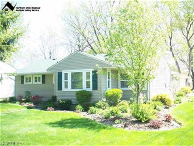 983 N Pasadena Ave, Elyria, OH 44035 photo 1