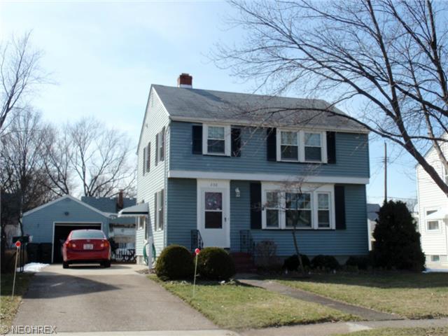 330 Longfellow St, Elyria, OH 44035 photo 1